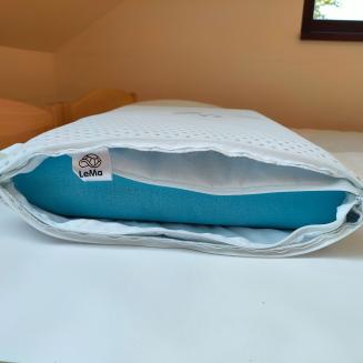 Tvrd&yacute; ortopedick&yacute; vank&uacute;&scaron; ALICA 35x54x9 cm