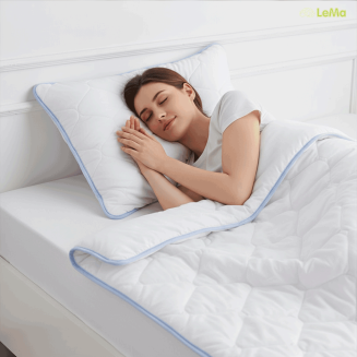 Papl&oacute;n DREAM &ndash; dotyk jemnosti a ľahkosti, ktor&yacute; obklop&iacute; telo počas sp&aacute;nku ako m&auml;kk&yacute; oblak.