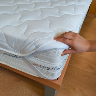 Chr&aacute;nič na matrac LEMA &ndash; čistota, pohodlie a ochrana pred opotreben&iacute;m a prepoten&iacute;m.