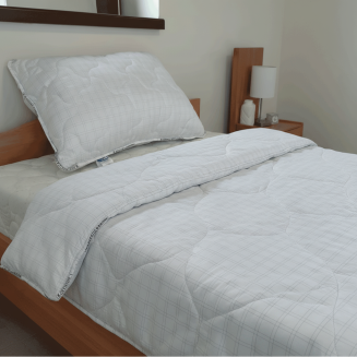 Set papl&oacute;n a vank&uacute;&scaron; CARBON eliminuje elektrostatick&yacute; n&aacute;boj a zlep&scaron;uje kvalitu sp&aacute;nku.