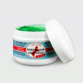 Koňsk&aacute; masť Vital. Ide&aacute;lna na unaven&eacute; svaly, kĺby a stuhnut&yacute; chrb&aacute;t. Praktick&eacute; 150 ml balenie.