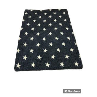 Merino deka Star &ndash; elegantn&aacute; vlnen&aacute; deka pre tepl&yacute; a zdrav&yacute; domov